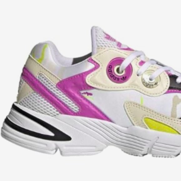 NEW adidas Originals Womens Adidas ASTIR W Sneakers RARE colour lilac Sz 8