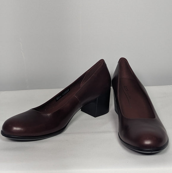 NEW ECCO Womens Leather Dress Classic 35 Pump AMAZING sz 11/11.5 burgundy