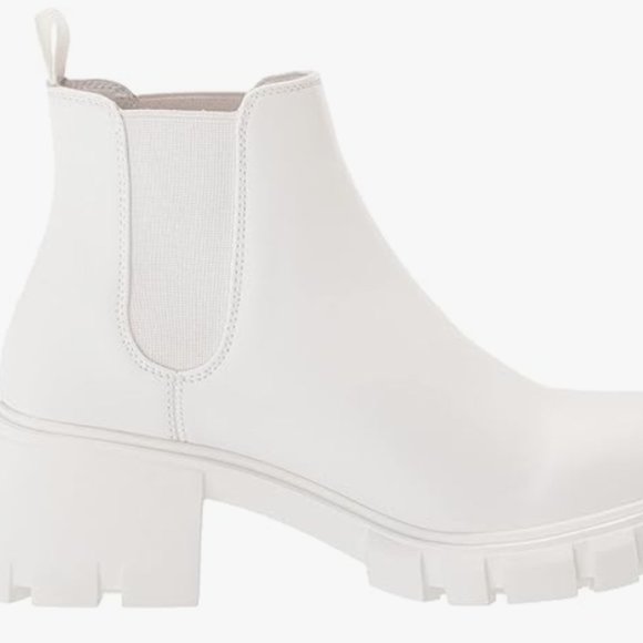 NEW Steve Madden Womens Leather Howler Ankle Boot Sz 8 white