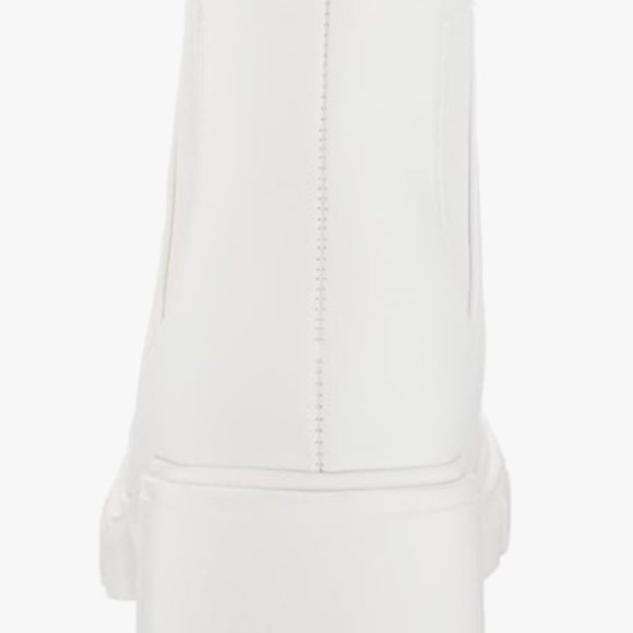 NEW Steve Madden Womens Leather Howler Ankle Boot Sz 8 white