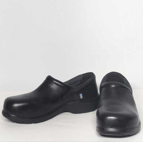 NEW Timberland Womens Newbury ESD Leather Slip-on AL Sz 8 black