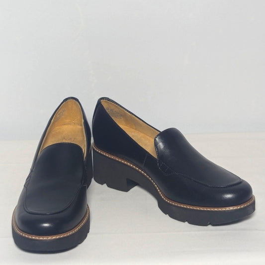 NEW Naturalizer Womens Cabaret Loafer Sz 9 black comfortable lightweight