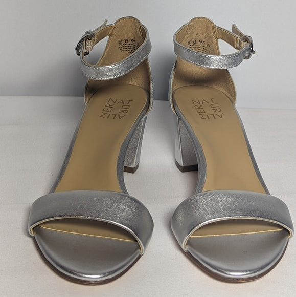 NEW Naturalizer Womens Leather Vera Heeled Sandals Sz 8.5 silver