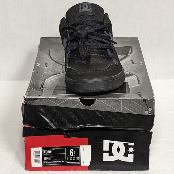 NEW DC Mens Pure Skate Shoe black Siz 6