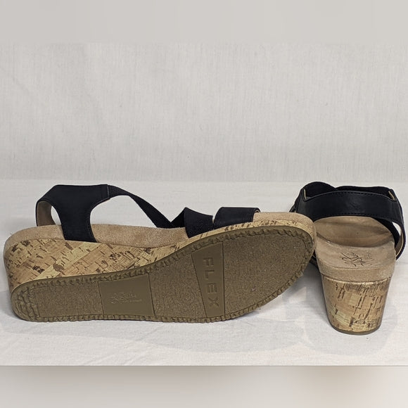 NEW Life Stride Women's Mexico Wedge Sandal Sz 10