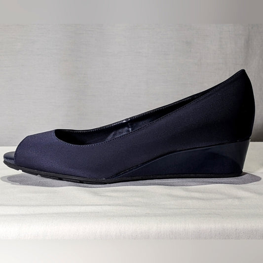 NEW Bandolino Womens Peep Shoe wedge Navy sz 9.5