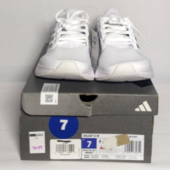 NEW adidas Womens Galaxy 6 Running Shoe Sz 7 white/grey