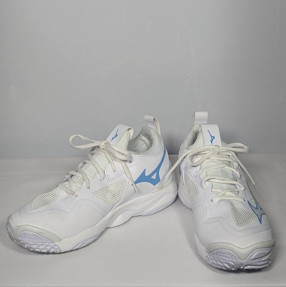 NEW Mizuno Womens Wave Momentum 3 Volleyball shoe sz 8.5