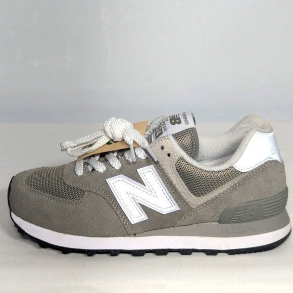 NEW New Balance Womens 574 Core Sneaker sz 6.5 grey