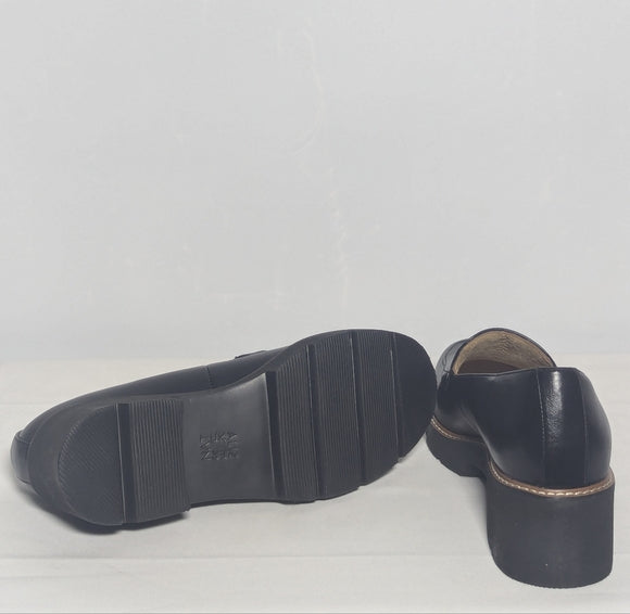NEW Naturalizer Womens Cabaret Loafer Sz 9 black comfortable lightweight