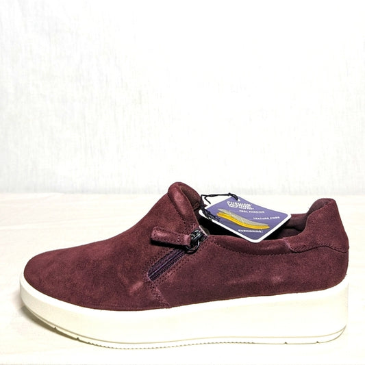 NEW Clarks Womens Suede Layton Step Sneaker Sz 9 Burgundy