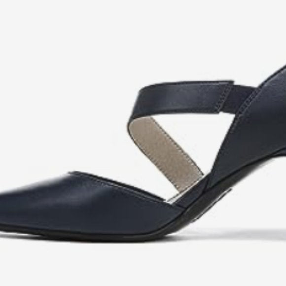 NEW Life Stride Womens Suki Pump Sz 10 wide Navy 2 3/4 heel