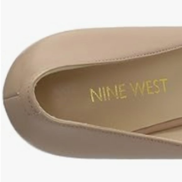 NEW NINE WEST Womens Tatiana Pointy Toe Pump Leather barely nude sz 6.5