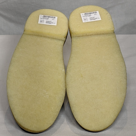 NEW Clarks Womens Suede Desert Boot Dark Olive Sz 6.5