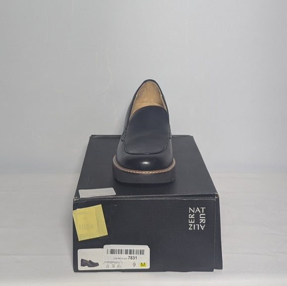NEW Naturalizer Womens Cabaret Loafer Sz 9 black comfortable lightweight