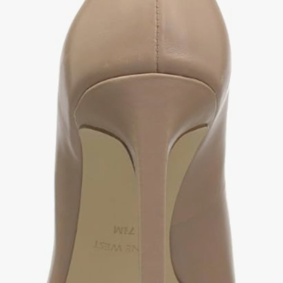NEW NINE WEST Womens Tatiana Pointy Toe Pump Leather barely nude sz 6.5