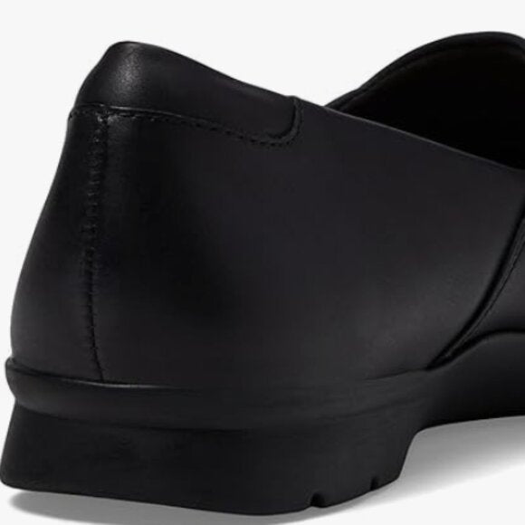 NEW Clarks Womens Jenette Grace Leather Loafer black sz 8 wide