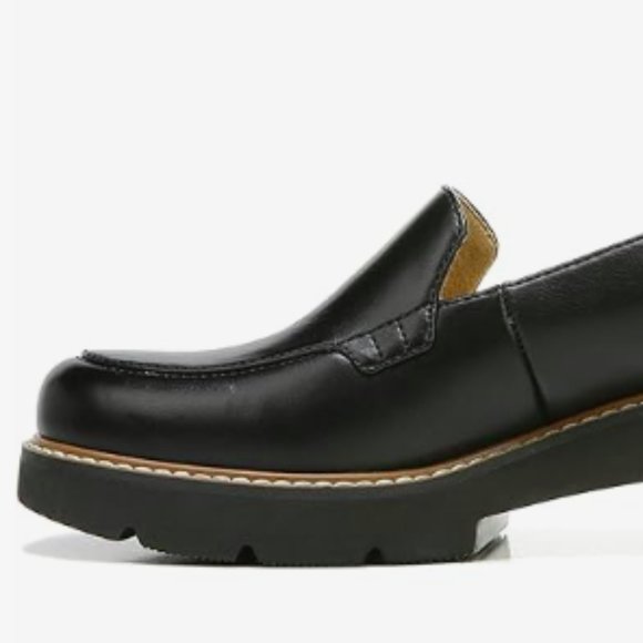 NEW Naturalizer Womens Cabaret Loafer Sz 8 black comfortable lightweight