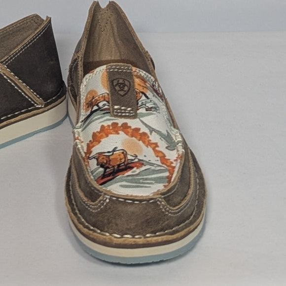 NEW Ariat Leather Cruiser Western Aloha Brown Bomer/Surfing Longhorn Print Sz 9