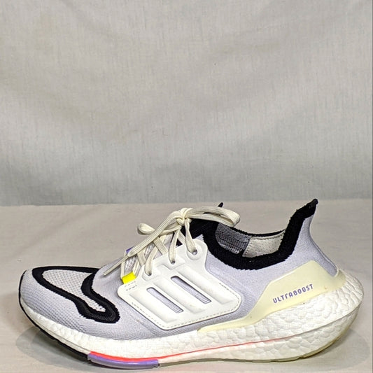 NEW AWESOME adidas Womens Ultraboost 22 Running Shoe Sz 7 white