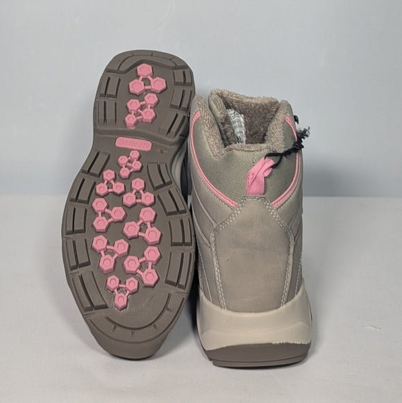 NEW Khombu Womens Shell Winter Boot comfortable cushioned Sz 8 brown