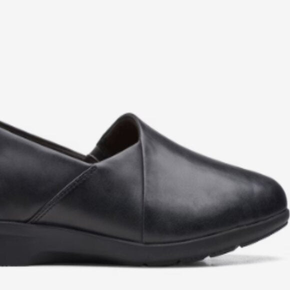 NEW Clarks Womens Jenette Grace Leather Loafer black sz 8 wide