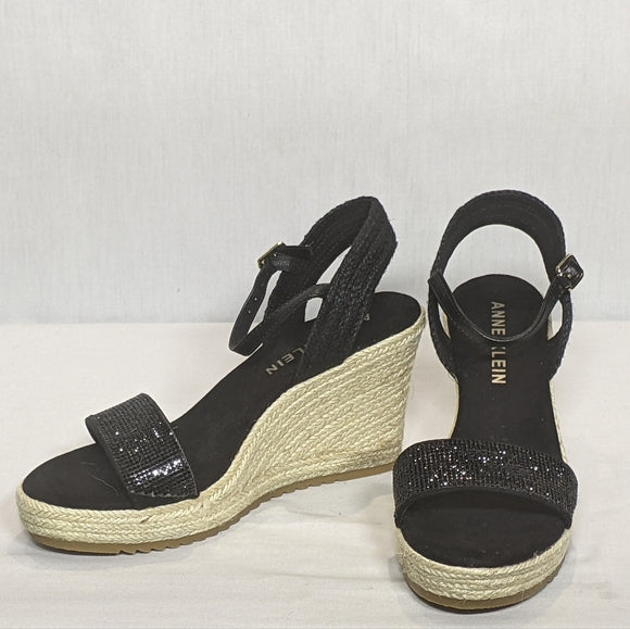 NEW Anne Klein Womens Wylie Wedge Sandal Buckle Strap Sz 6.5 black