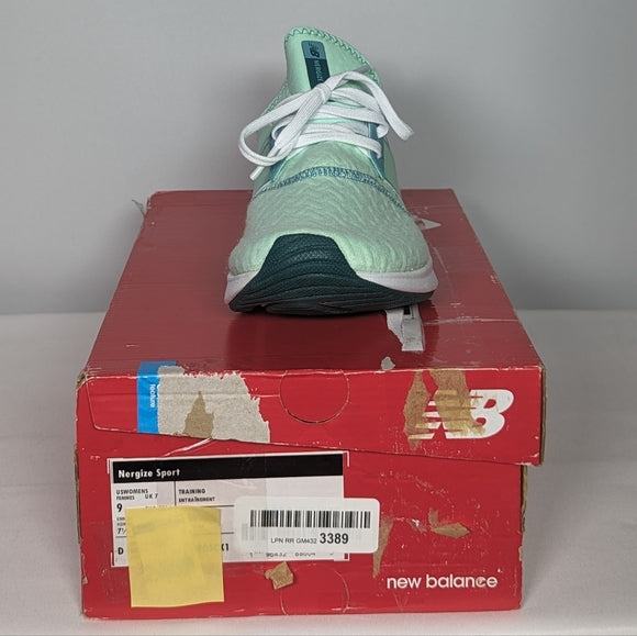 NEW New Balance Womens Nergize Sport V1 Training Sneakers Sz 9 wide faded teal