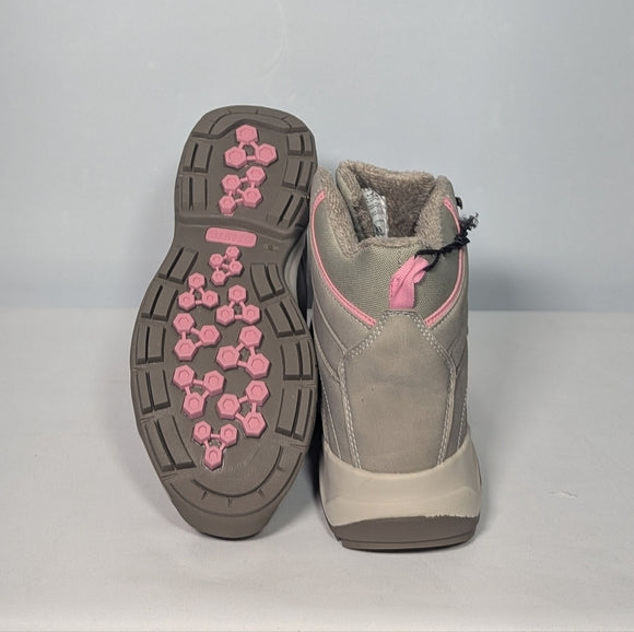 NEW Khombu Womens Shell Winter Boot comfortable cushioned Sz 11 brown