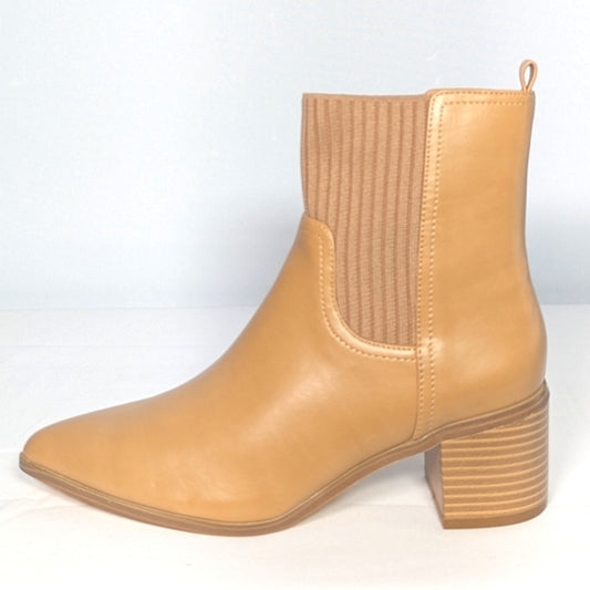 NEW Call it Spring Charliize Womens Heeled Chelsea Block Heel Boots - Sz 6.5 tan