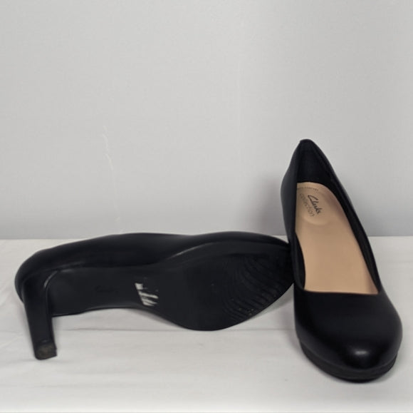 NEW Clarks Womens Ambyr Joy Pump Sz 11 wide black