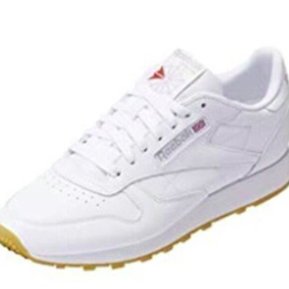 NEW - Reebok Womens Classic Leather shoes Sz 5.5 white